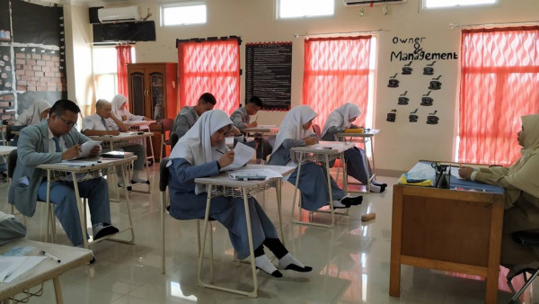 siswa sekolah-1629875378