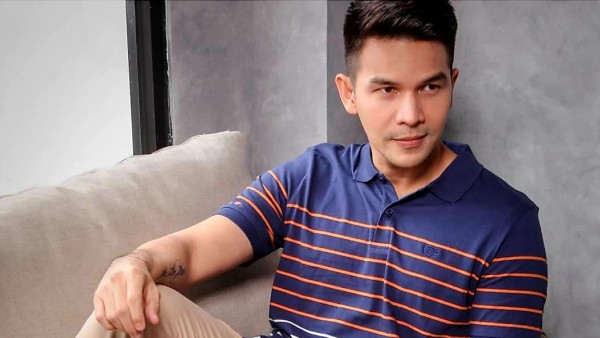 Jonathan Frizzy (Instagram)-1631593176