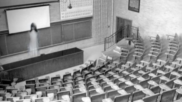 Ilustrasi hantu di kampus (net)-1635076027