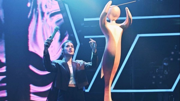 Raisa (Instagram)-1637044869