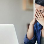 Ilustrasi wanita yang sedang mengalami stress karena berbagai persoalan-1643985767