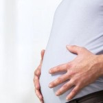 Ilustrasi orang mengalami  perut kembung-1653814547