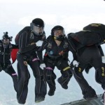 Petugas mendata penghuni indekos-1668060656