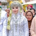 Ibu mertua selingkuh dengan menantu-1672676165