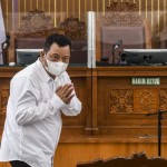 Jaksa penuntut umum tuntut Kuat Ma'ruf 8 tahun-1673851147