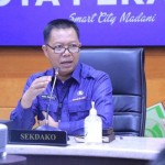 Penjabat Sekda Kota Pekanbaru Indra Poni Nasution saat memimpin rapat satuan tugas penanganan COVID-19. (ANTARA/HO-Pemkot Pekanbaru)-1673498388