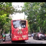 Salah satu BST sedang melintasi Jalan Slamet Riyadi Solo, beberapa waktu lalu. ANTARA/Aris Wasita-1673342167