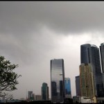BMKG: Hujan disertai petir landa tiga wilayah DKI Jakarta Senin siang-1676855052
