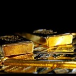 Emas merosot 11 dolar menjelang rilis data inflasi AS-1676348389