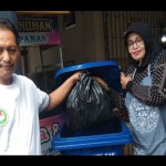 Mengubah sisa sampah menjadi duit-1676944249