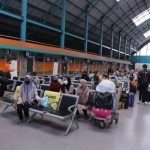 Penumpang di Ruang Tunggu keberangkatan Stasiun Kertapati Palembang. (ANTARA/HO-PT KAI)-1676618412