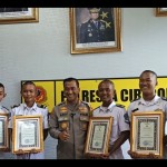 Polresta Cirebon beri pengharapan bagi empat siswa SMK tangkap jambret-1676271085