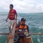 Tim SAR sisir wisatawan terseret ombak di Pantai Anyer-1676614090