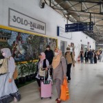 Aktivitas penumpang KA di Stasiun Solo Balapan, Solo, Jawa Tengah. ANTARA/HO-Humas KAI Daop 6-1678671278