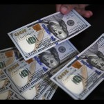 Dolar melemah, prospek suku bunga Fed naik pudar setelah SVB runtuh-1678761912