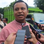 Kepala Bagian Kesra Pemkot Ambon, Fenly Masawoy. FOTO ANTARA/Penina F Mayaut.-1680004903