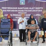 Pemkab Sleman serahkan alat bantu disabilitas untuk kemandirian-1680006182