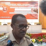 Penjabat Wali Kota Jayapura Frans Pekey (FOTO ANTARA/Ardiles Leloltery)-1680077576