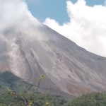 PGA Karangetang catat empat kali terjadi awan panas guguran-1678674087