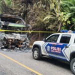 Satu unit bus penumpang jurusan Jakarta-Medan terbakar di jalan lintas Bukittinggi-Medan di Palupuah.-1678690874