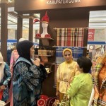 Tenun sutera lokal Gowa tampil di Inacraft 2023-1677743482