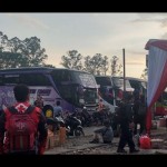 Anggota PMI Kota Tangerang bersiaga di Terminal Poris membantu pemudik dalam mendapatkan layanan kesehatan, Selasa.-1681790550