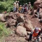 BPBD Garut: Jalur provinsi di Talegong tertutup longsor-1681208292