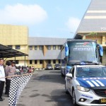 Bus peserta milir gratis diberangkatkan di halaman Mapolres Sukohajo, Jateng, Rabu (26/4/2023). (FOTO ANTARA/ HO-Humas Polda Jateng)-1682500540