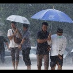 Ilustrasi - hujan deras . (ANTARA FOTO/Didik Suhartono/hp/pri)-1682583081