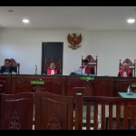 Ketua Majelis Hakim Fauzi Isra saat membacakan vonis terhadap empat terdakwa kasus korupsi. ANTARA/Anggi Mayasari.-1680598068