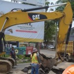 Pekerjaan perbaikan drainase di Kota Bukittinggi sebagai langkah antisipasi banjir.-1681111278