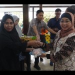 Batang distribusikan bansos untuk 6.667 keluarga risiko stunting-1683878546