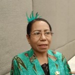 Kepala Dinas Pemberdayaan Perempuan Perlindungan Anak dan Keluarga Berencana Yohana Naap M.Si. ANTARA/Muhsidin-1683878400