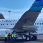 Maskapai Garuda penerbangan Manado-Jakarta mendarat kembali di Bandara Samrat, Rabu (31/5/2023). ANTARA/Nancy L Tigauw-1685525571