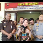 Tri Rismaharini-1684138495