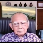 Arsip - Guru Besar Sekolah Ilmu Lingkungan Universitas Indonesia Prof Emil Salim. (ANTARA/Virna P Setyorini)-1687760365