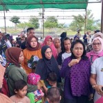 Menteri PPPA serap aspirasi warga huntap Pombewe-Sigi-1686306113
