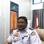 Kepala BPTD Maluku, Hasan Bisri, di Ruang Kerjanya, Ambon, Senin. (ANTARA/Winda Herman)-1689062328