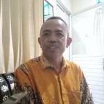 Kepala Seksi Penyelenggara Haji dan Umrah (PHU) Kantor Kementerian Agama (Kemenag) Kota Mataram H Kasmi. (Foto: ANTARA/Nirkomala)-1689589672