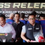 Polres Karawang ungkap transaksi narkotika di warung nasi-1690282053