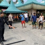 Lokasi warga tersengat listrik saat memindahkan tenda di Ujung Tanjung, Rokan Hilir. (ANTARA/Ho-Polres Rokan Hilir)-1694510960