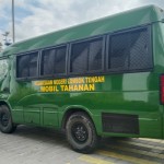 Mobil Tahanan Kejaksaan Negeri Lombok Tengah, Provinsi Nusa Tenggara Barat (ANTARA/Akhyar Rosidi)-1693983540