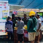 Bulog Kalabahi menjalankan Pasar Murah di Mess Kodim Alor, NTT, Selasa (3/10/2023). (ANTARA/HO-Bulog Kalabahi)-1696411147