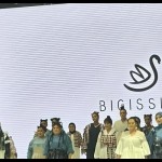 Inspirasi pakaian "plus size" dari koleksi "Manifesto" di JFW 2024-1698546625