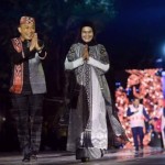Pj Gubernur Sulbar perkenalkan Batik Sekomandi di Istana Presiden-1696408773