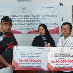 Penerimaan bantuan Atensi secara simbolis di Kolaka Utara, Sultra. (ANTARA/HO-Sentra Meohai Kendari)-1701057801