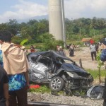 mobil-1702549107