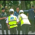 Presiden Joko Widodo di lokasi peninjauan proyek Stasiun MRT Monas, Jakarta, Jumat (15/12/2023). (ANTARA/Rangga Pandu Asmara Jingga)-1702622770