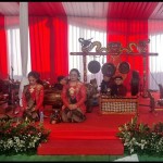 HUT PDIP-1704858721
