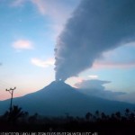 Visual Gunung Lewotobi Laki-laki di Flores Timur, NTT, Rabu (3/1/2024). (ANTARA/HO-PVMBG)-1704282511
